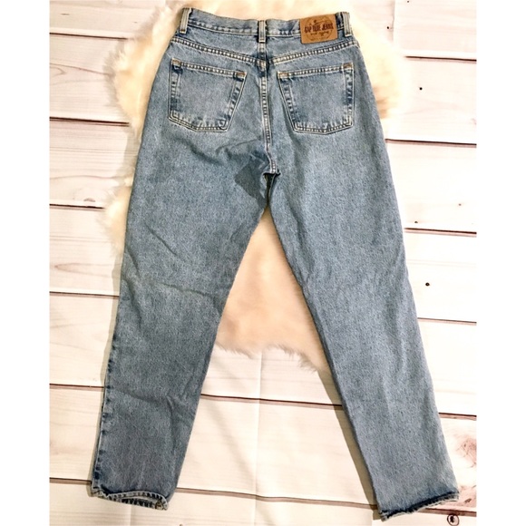 GAP Classic Fit vintage high-waisted Mom jeans - Picture 3 of 7